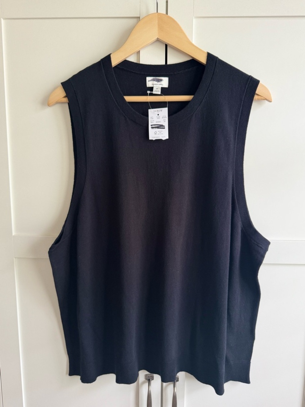 J. Crew Factory Women’s Classic Sweater Shell - Black 3X - Picture 2 of 4